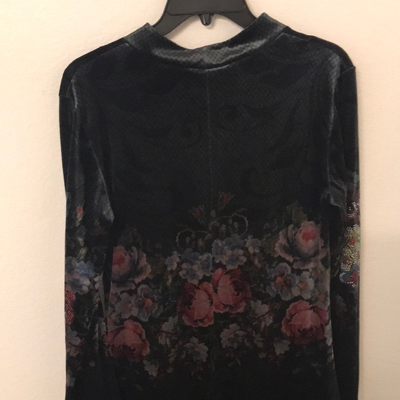 Velvet long sleeve floral maxi dress - Picture 6 of 8